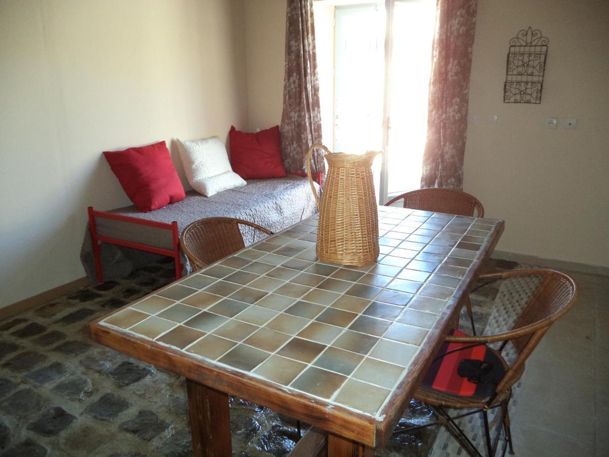 La Dame Blanche Bed and Breakfast Saint-Maurice-dʼIbie Buitenkant foto
